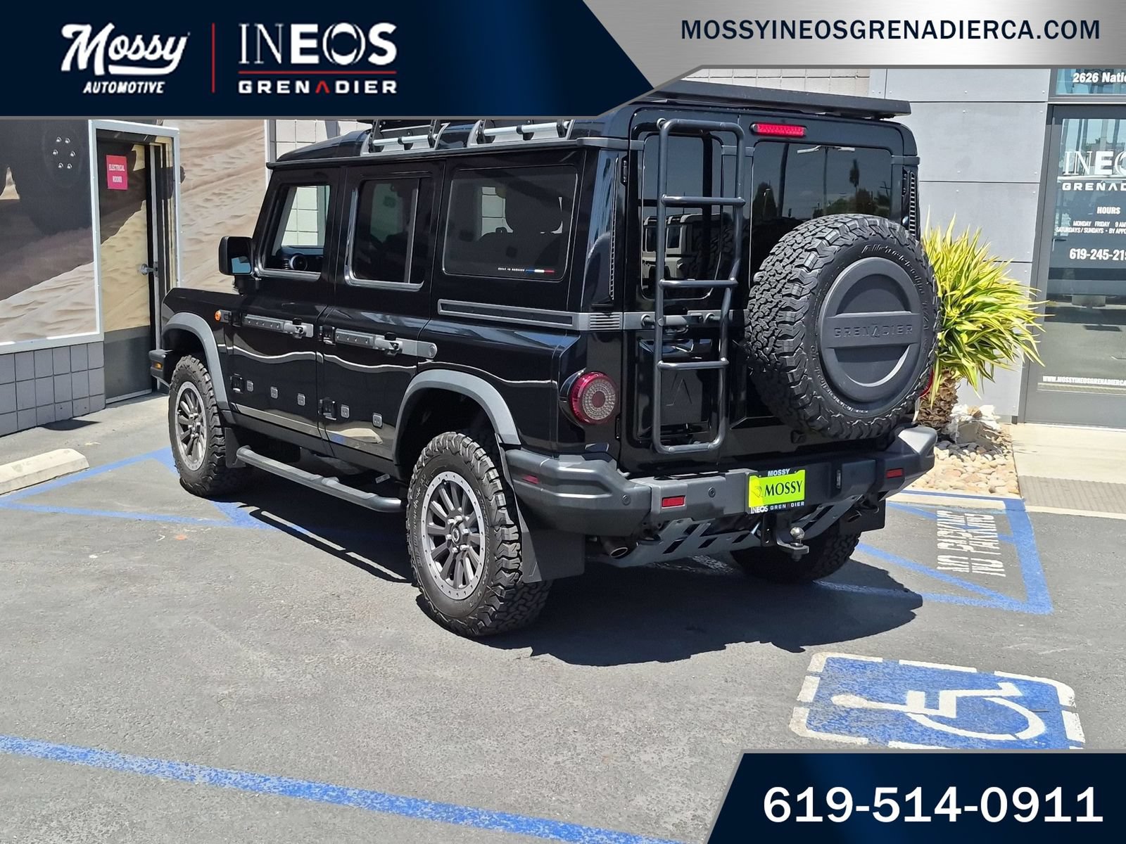 Used 2025 INEOS Grenadier Station Wagon AWD/4WD image 6