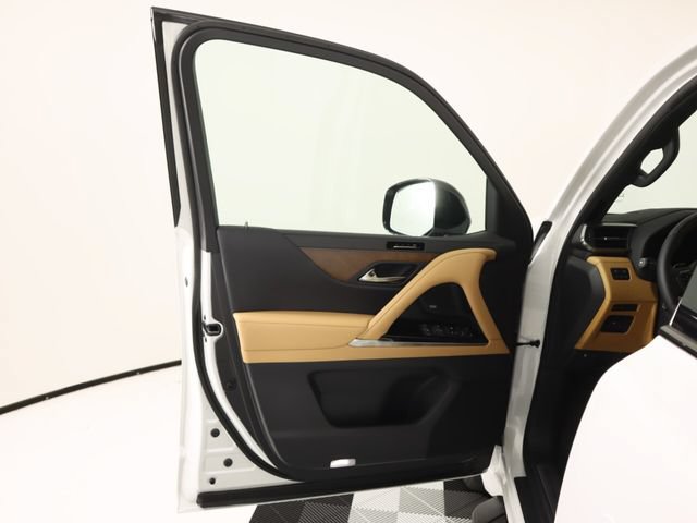 New 2026 Lexus LX 700h Luxury AWD/4WD image 10