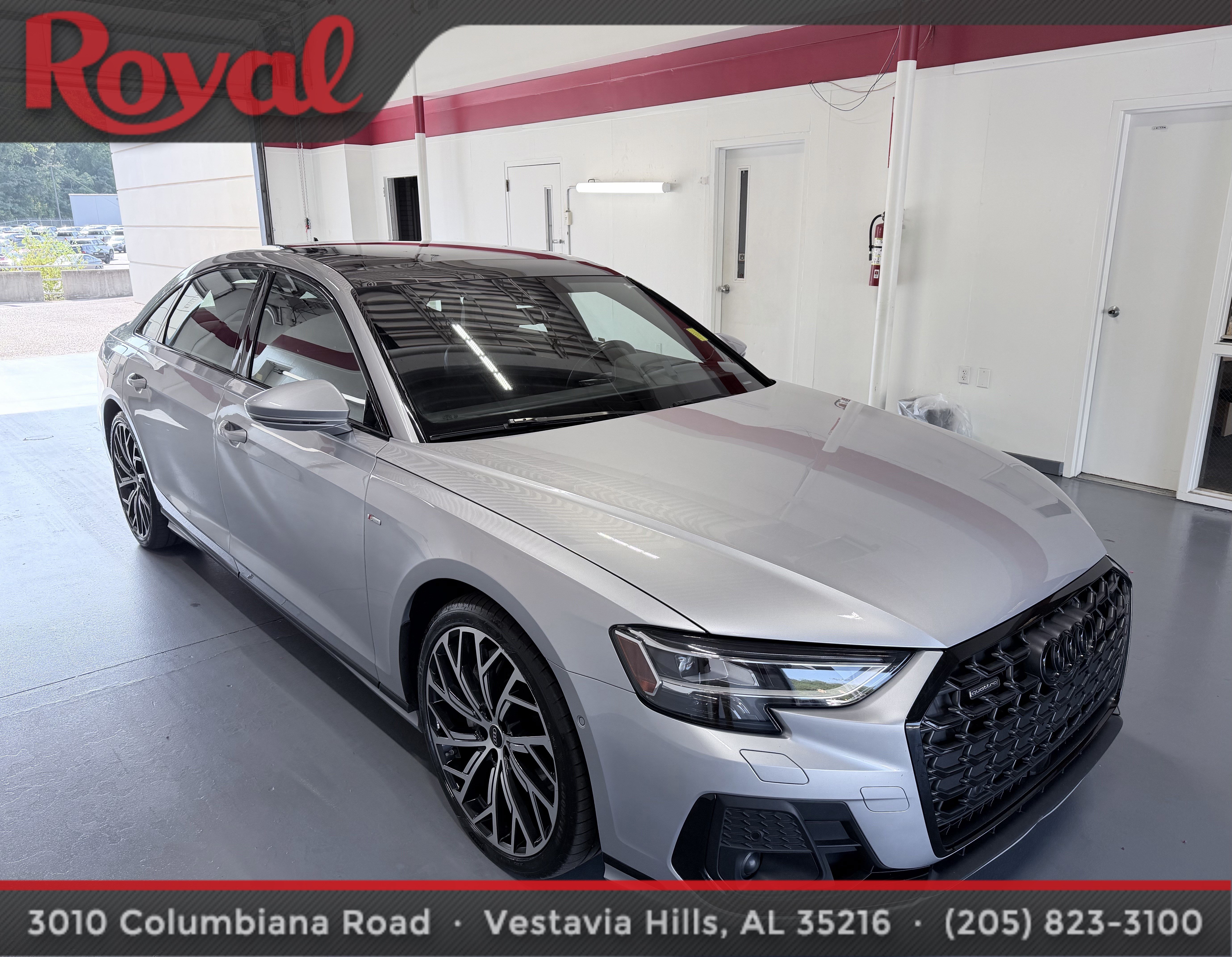 Used 2022 Audi A8 L 3.0T AWD/4WD image 3