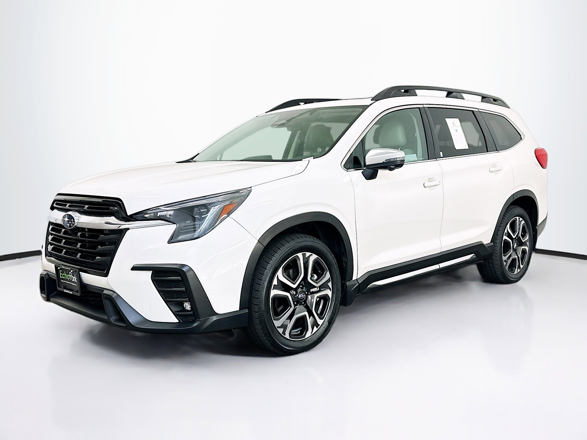 Used 2023 Subaru Ascent Limited w/ Technology Package image 3