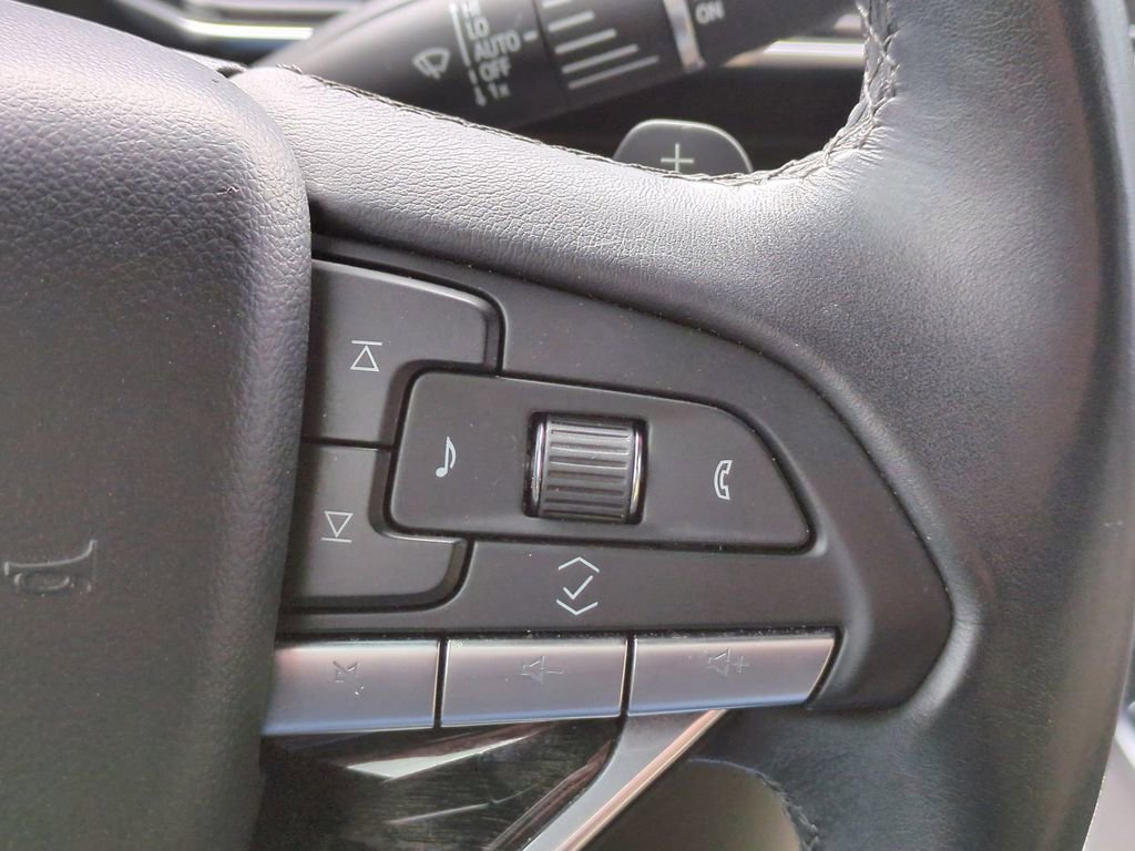 Used 2021 Cadillac Escalade Premium Luxury w/ Driver Assist Tech Package image 27