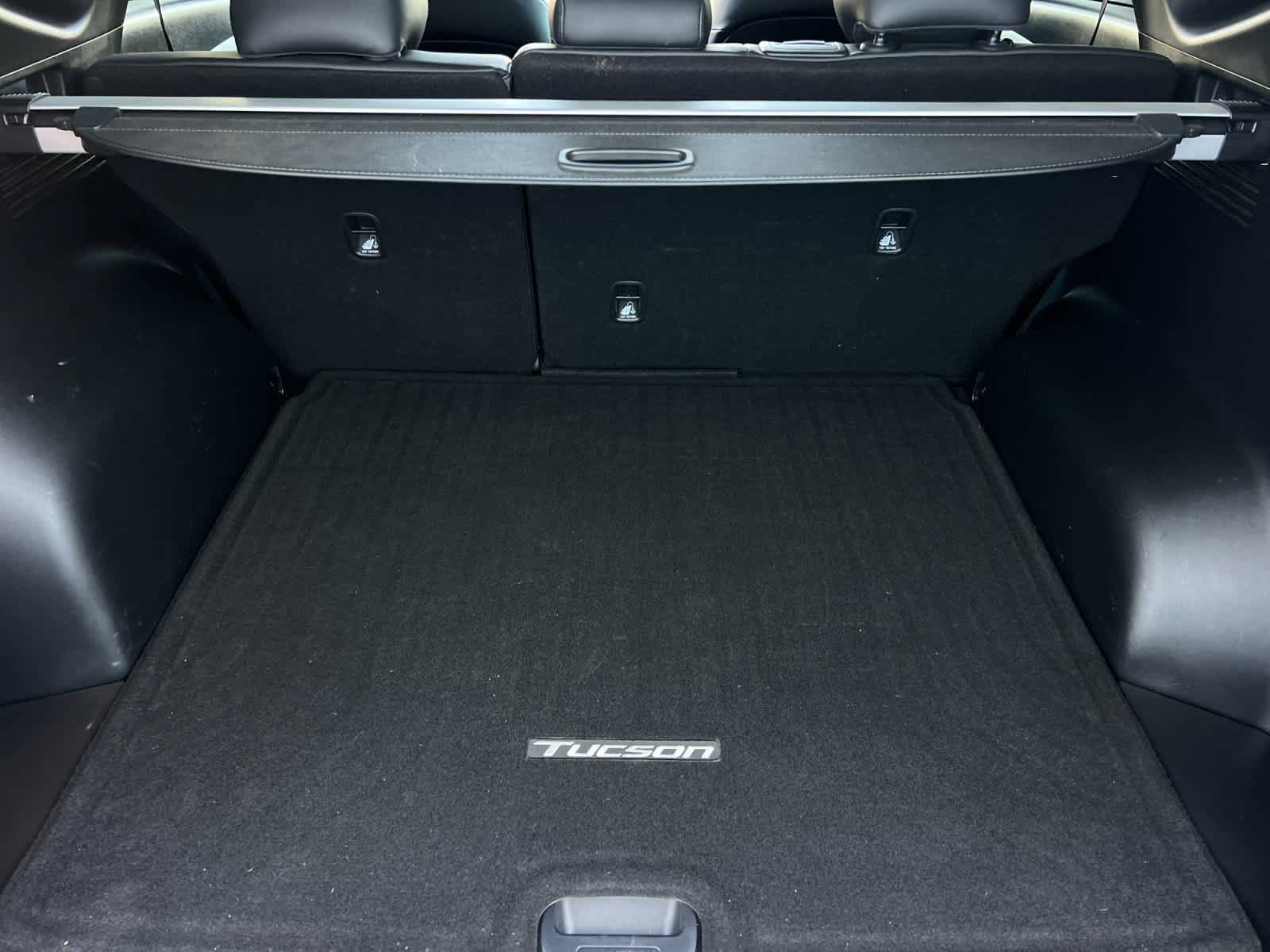 Certified 2023 Hyundai Tucson Limited AWD/4WD image 16