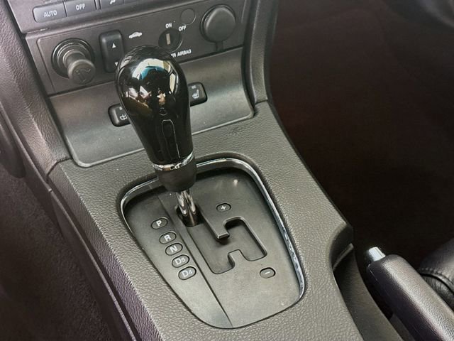 Used 2005 Ford Thunderbird RWD image 15