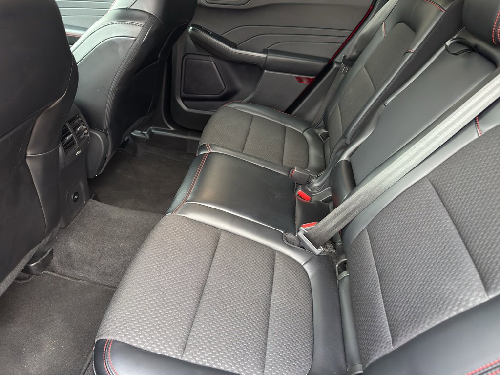 Used 2024 Ford Escape ST-Line image 10