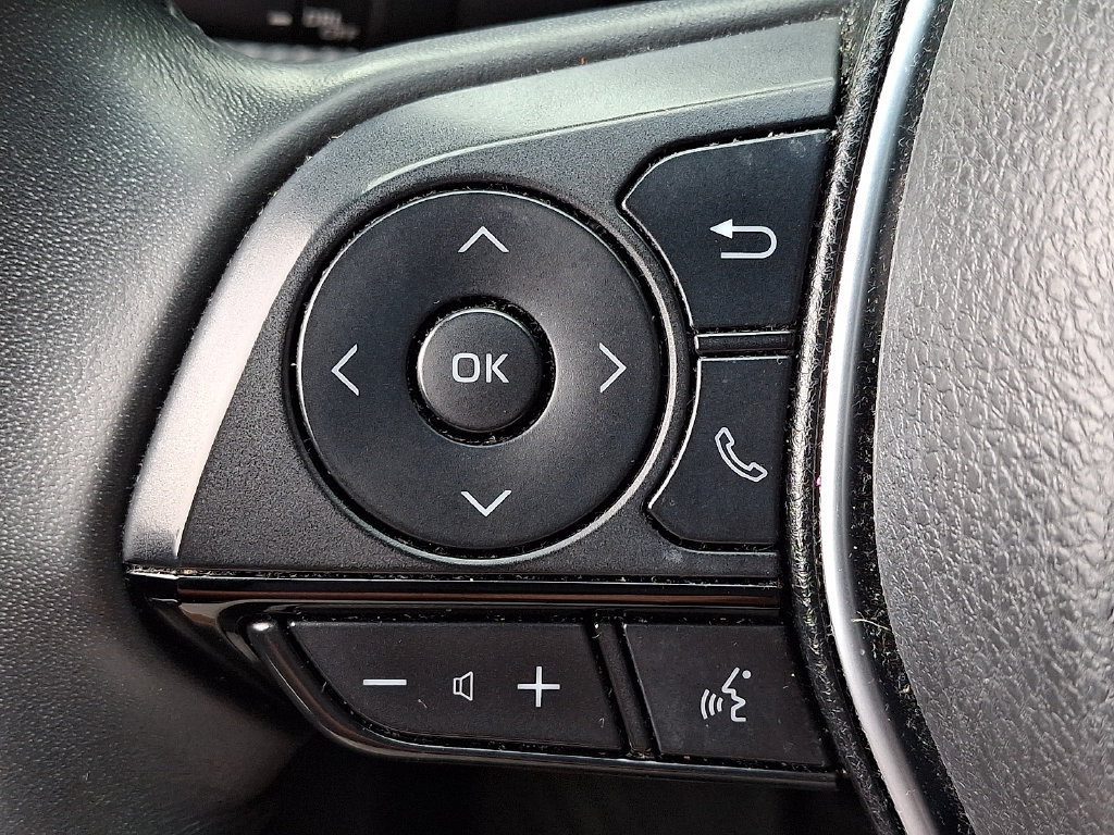 Used 2023 Toyota Venza XLE AWD/4WD image 22
