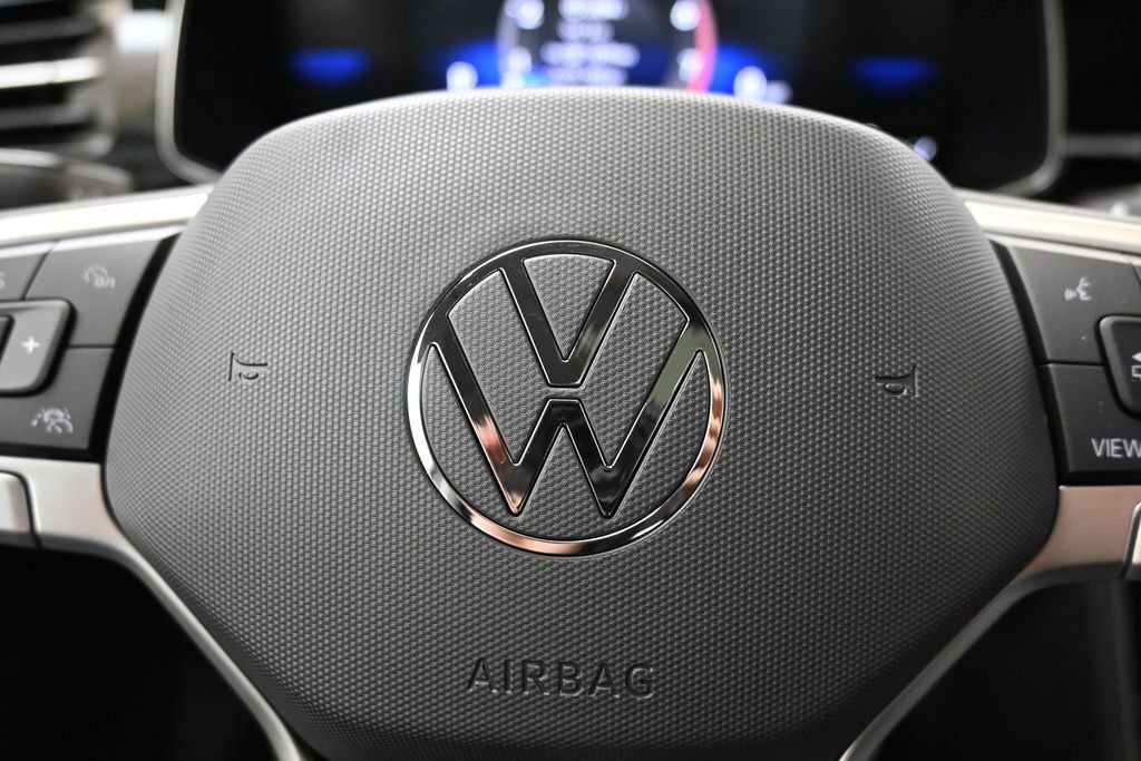 New 2026 Volkswagen Jetta SE FWD image 27