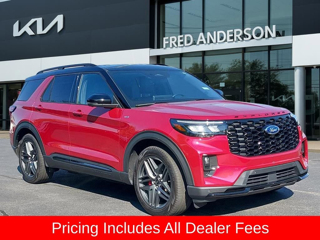 Used 2025 Ford Explorer ST-Line w/ Premium Package RWD image 1