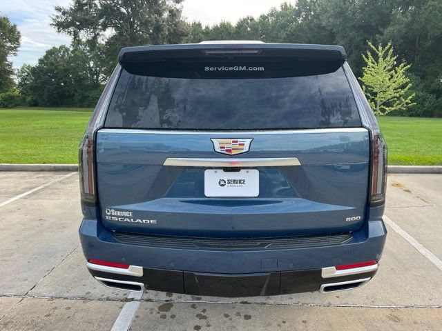 New 2026 Cadillac Escalade Platinum Luxury w/ LPO, Floor Liner Package AWD/4WD image 5