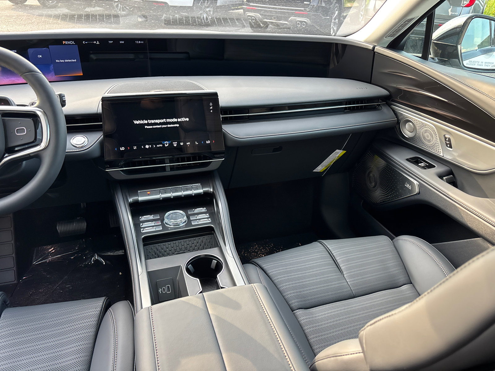New 2026 Lincoln Nautilus Reserve AWD/4WD image 32