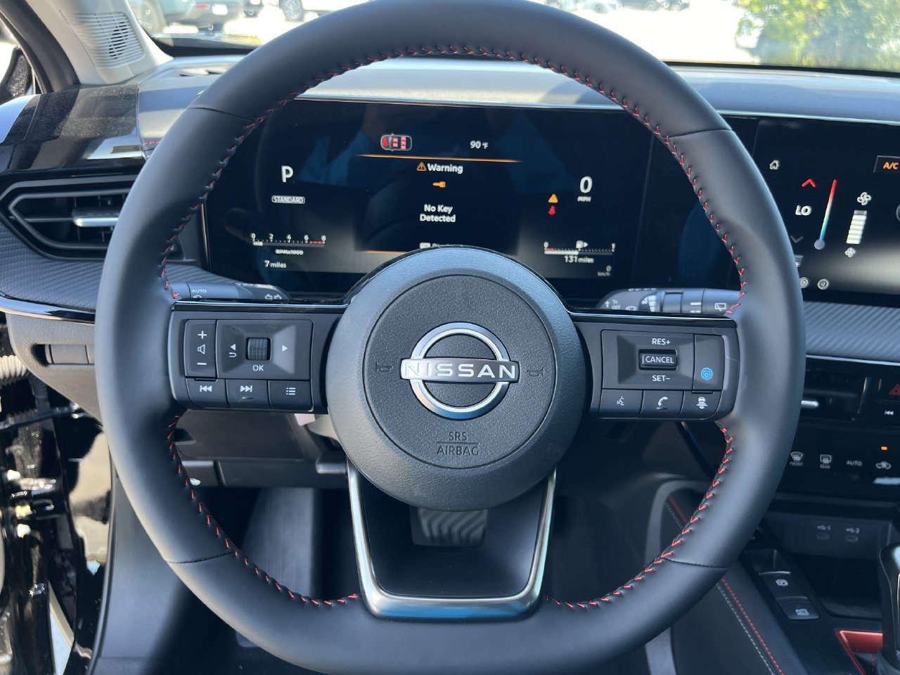 New 2027 Nissan Kicks SR AWD/4WD image 10
