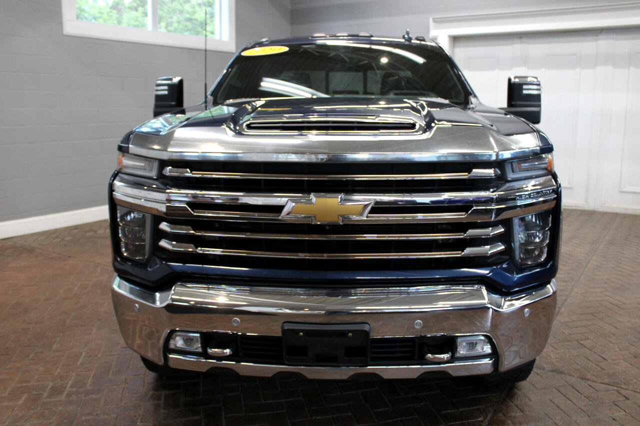 Used 2020 Chevrolet Silverado 2500 High Country image 2