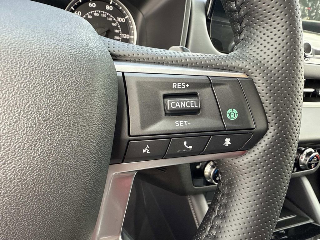 New 2026 Mitsubishi Outlander SE image 34