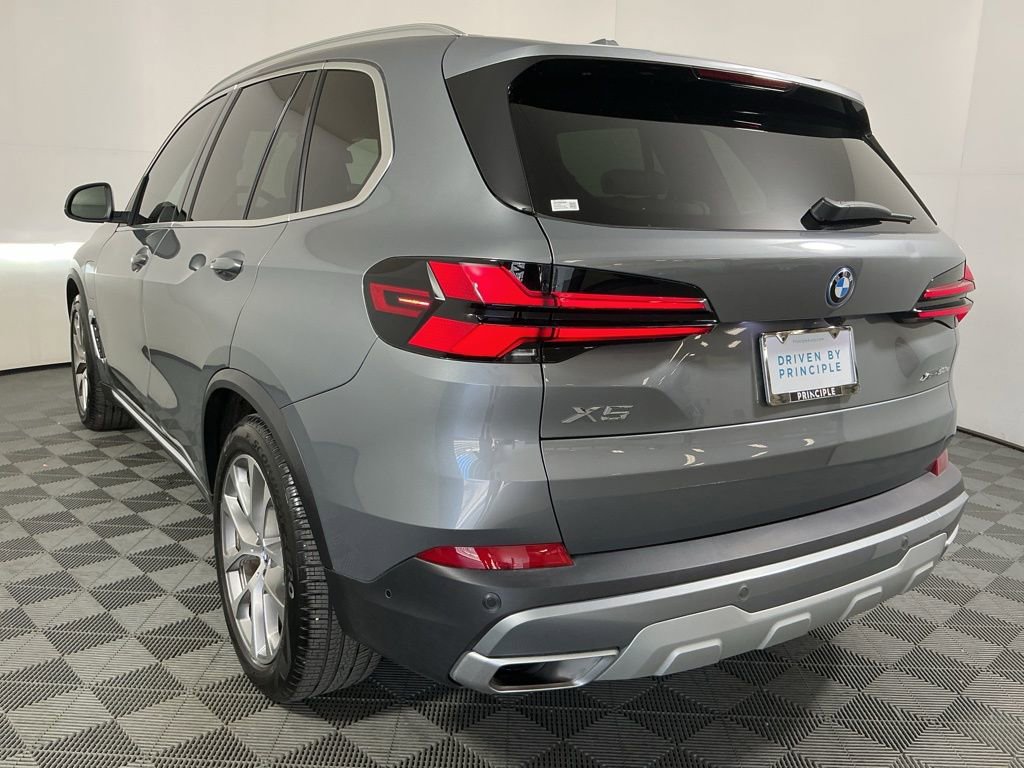 Certified 2025 BMW X5 xDrive50e AWD/4WD image 7