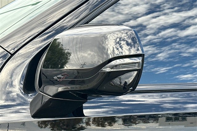 Used 2022 Chevrolet Tahoe Z71 w/ Z71 Off-Road Package image 57