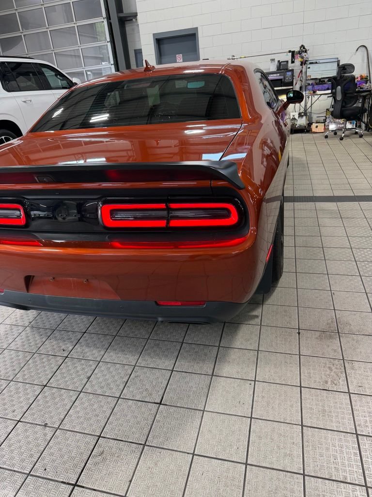 Used 2022 Dodge Challenger SRT Hellcat w/ Plus Package RWD image 10