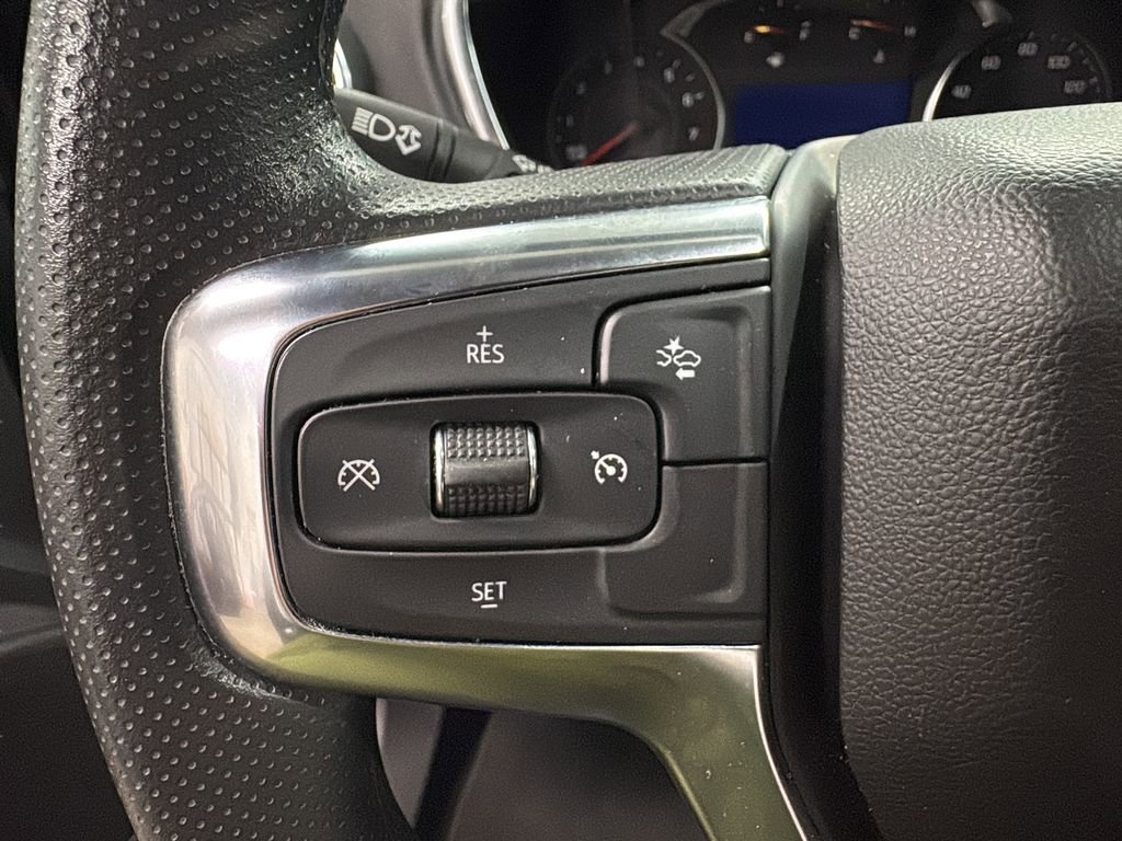 Used 2025 Chevrolet Blazer LT image 15