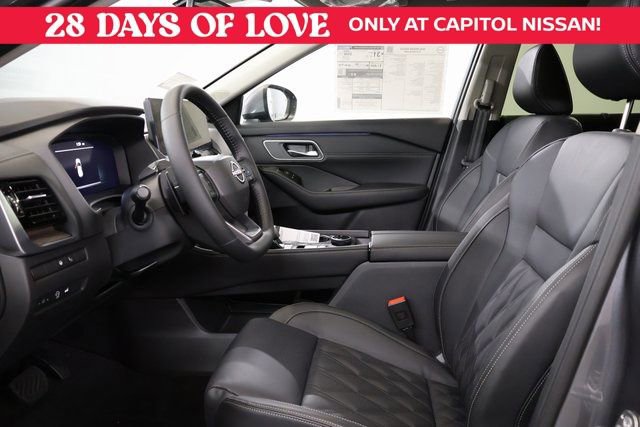 New 2026 Nissan Rogue Platinum w/ Tech Package image 12