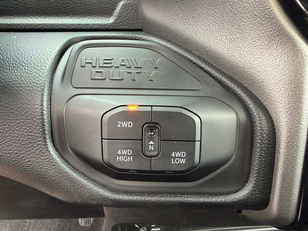 Used 2026 RAM 2500 Big Horn AWD/4WD image 9
