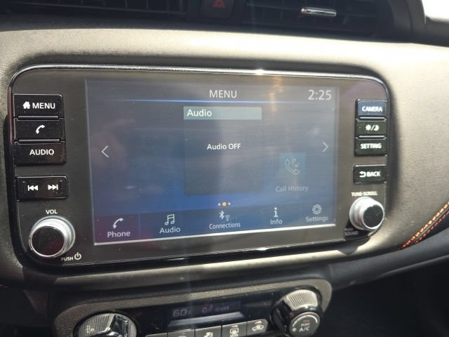 Used 2023 Nissan Kicks SR FWD image 18