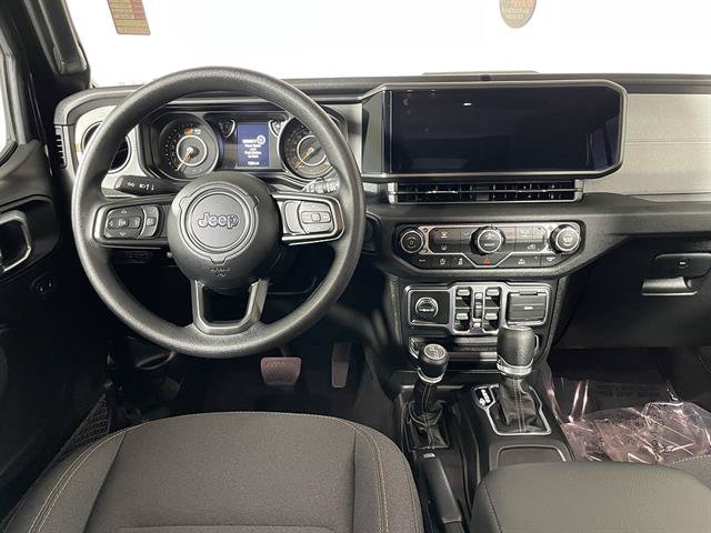 Used 2026 Jeep Wrangler Unlimited Sport AWD/4WD image 14