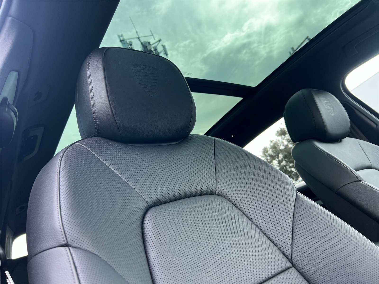 New 2025 Porsche Cayenne image 19