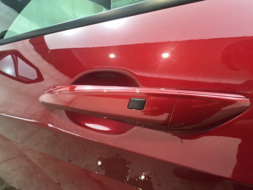 Certified 2025 Hyundai Elantra Sport FWD image 10