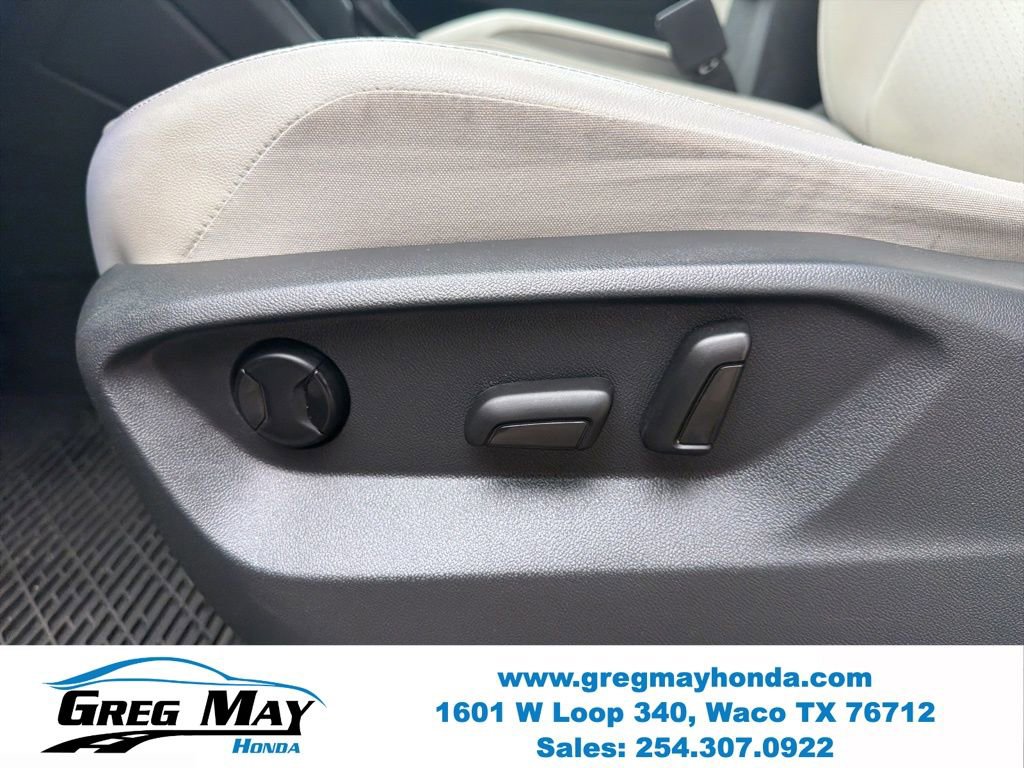 Used 2019 Volkswagen Tiguan SE FWD image 19