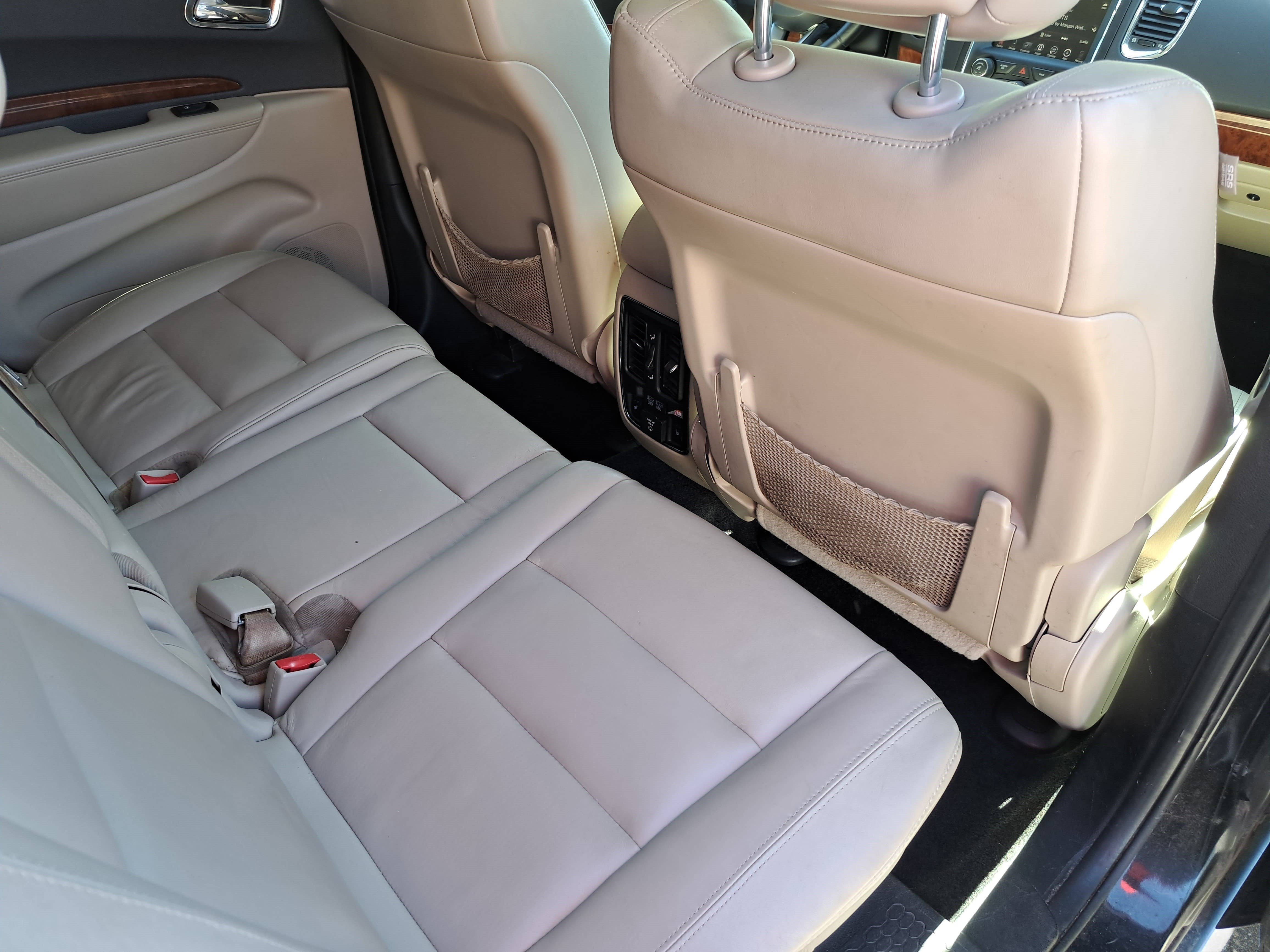 Used 2015 Dodge Durango Limited w/ Nav & Power Liftgate Group RWD image 11
