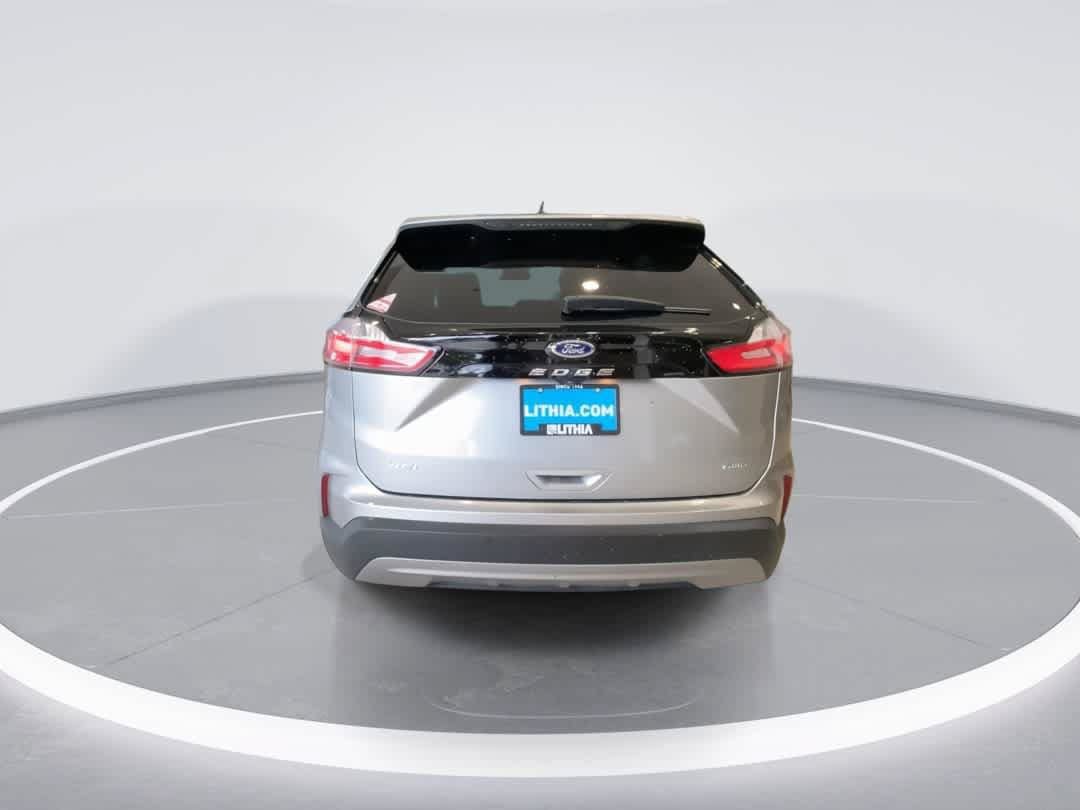 Used 2022 Ford Edge SEL AWD/4WD image 7