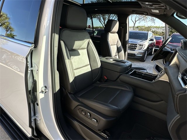 Used 2022 GMC Yukon Denali image 33