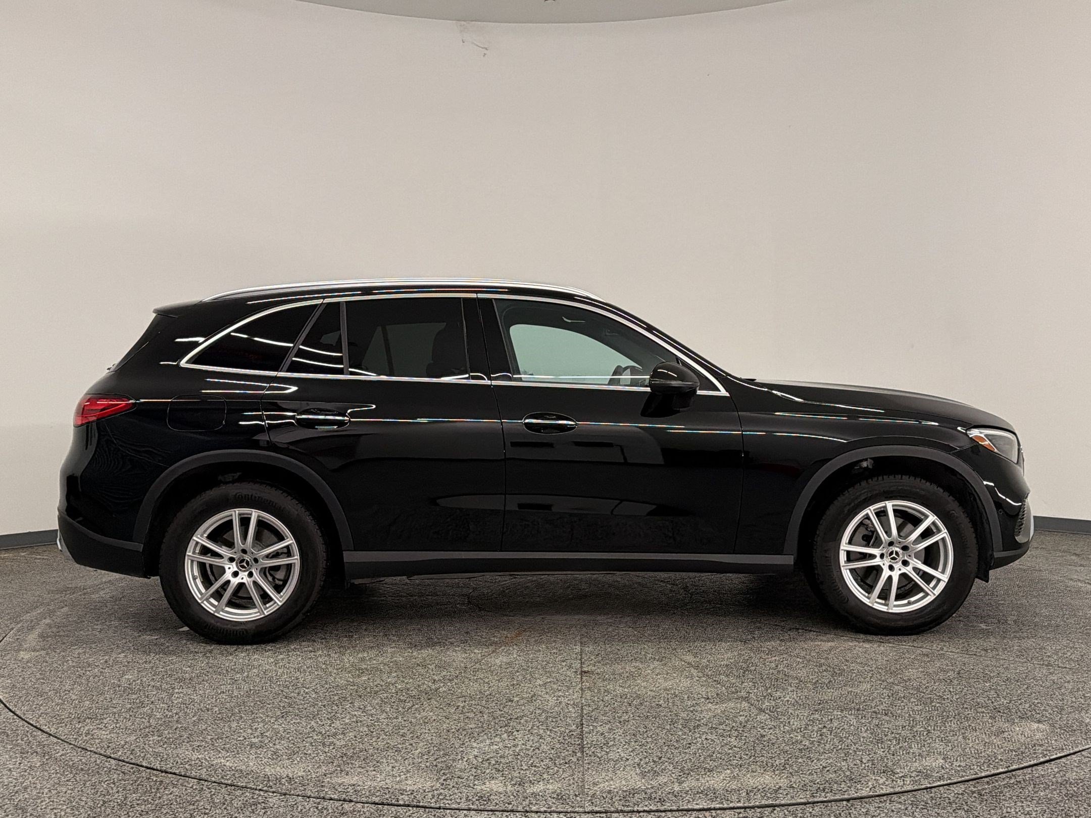 Certified 2026 Mercedes-Benz GLC 300 image 7