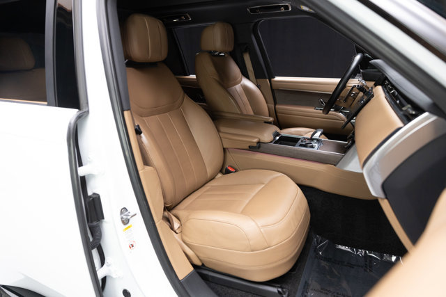 Used 2023 Land Rover Range Rover SE image 60