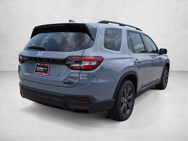 New 2026 Honda Pilot Sport image 2