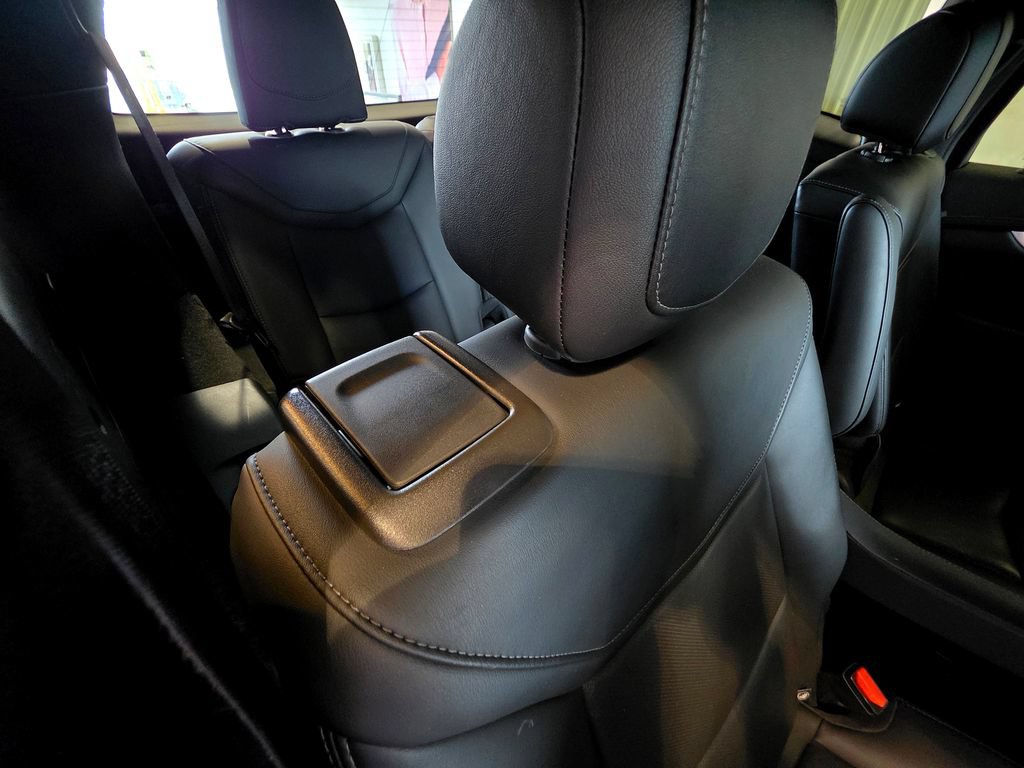 Used 2021 Cadillac XT6 Premium Luxury FWD image 61