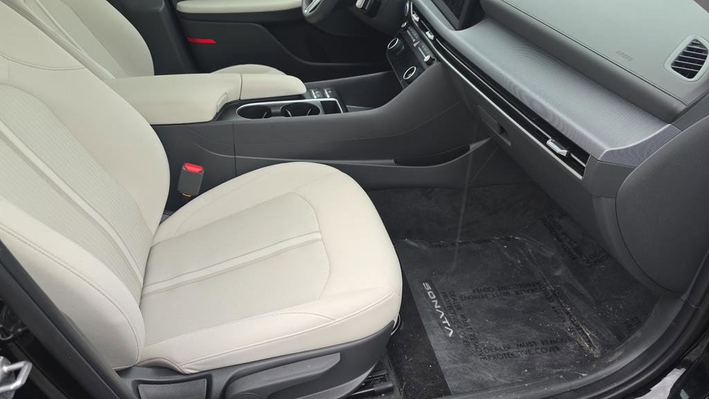 Certified 2025 Hyundai Sonata SEL FWD image 13