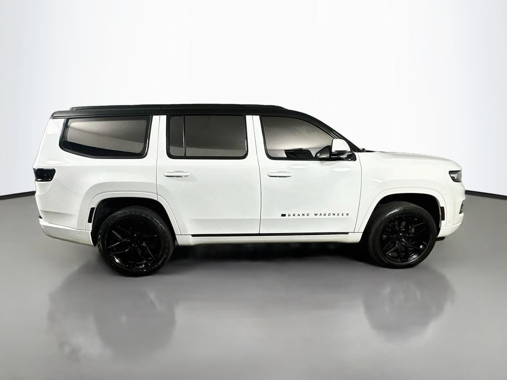 Used 2022 Jeep Grand Wagoneer Series III w/ Rear Seat Video Group 1 AWD/4WD image 7