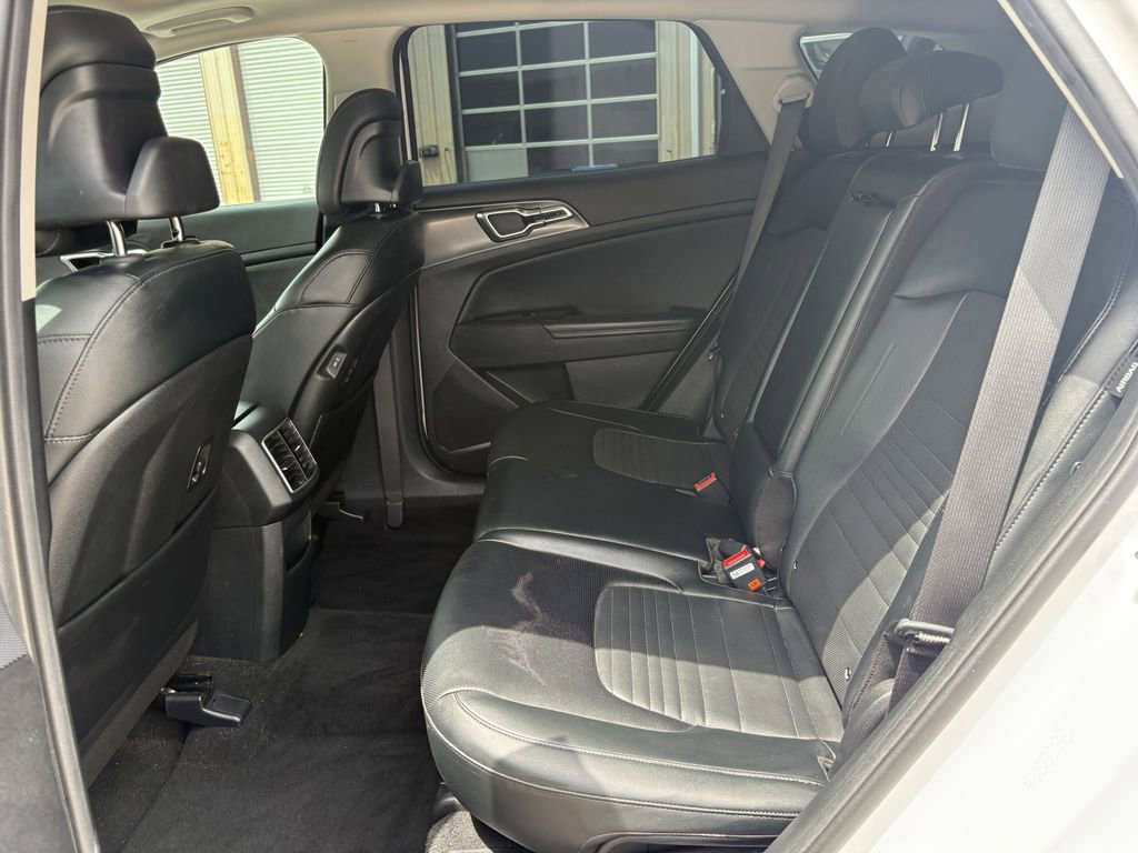 Used 2024 Kia Sportage SX image 24
