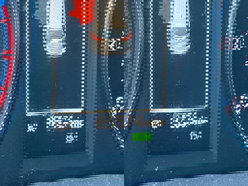 Used 2017 Toyota RAV4 Limited w/ Protection Package image 16