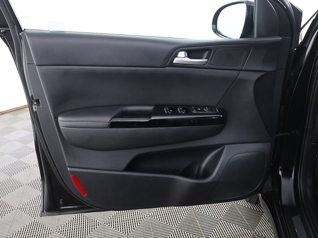 Used 2022 Kia Sportage Nightfall Edition w/ Nighfall AWD Premium Package image 24