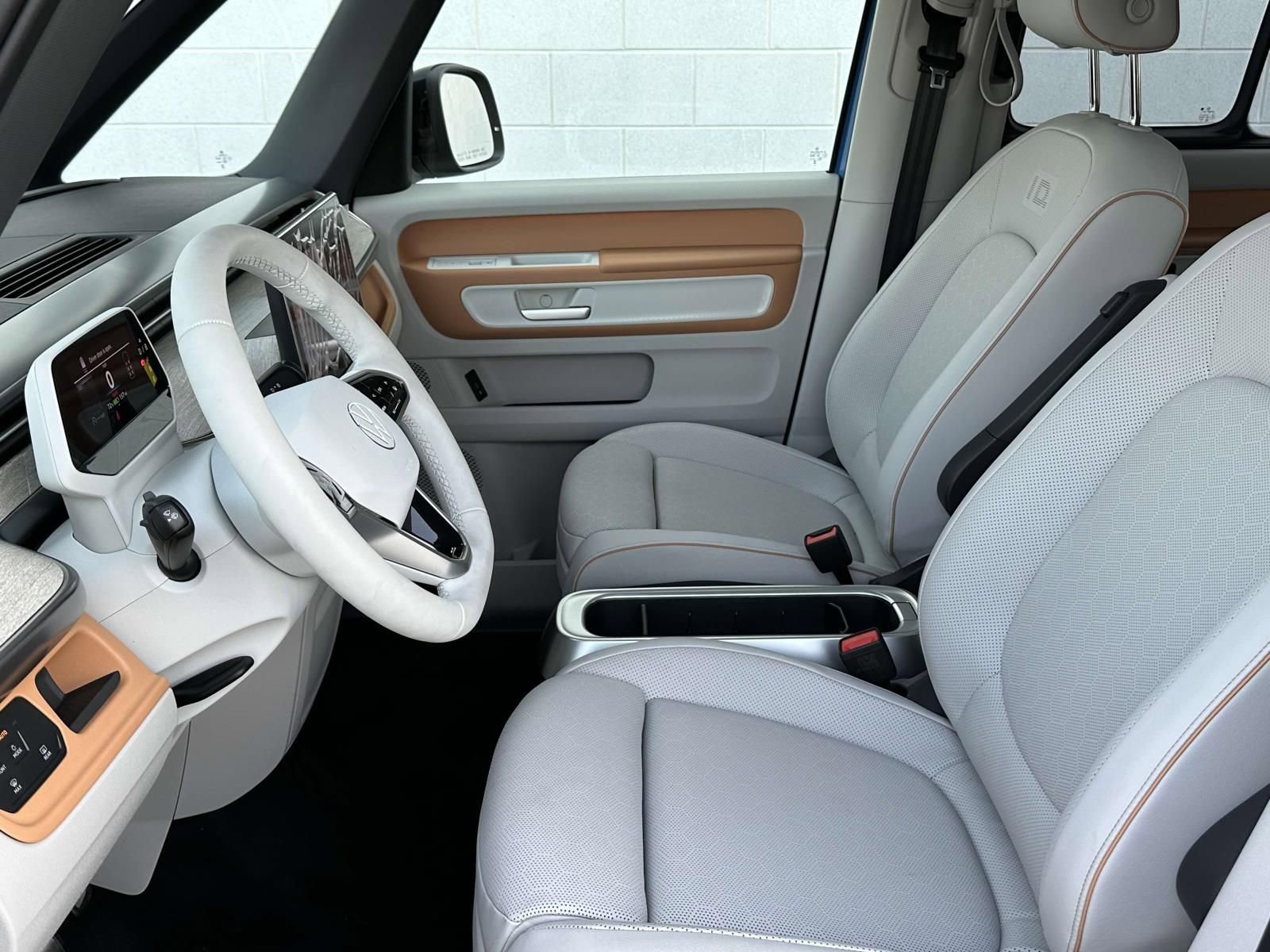 New 2025 Volkswagen ID. Buzz 1st Edition image 10