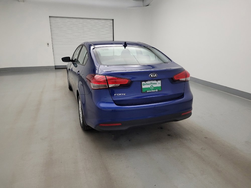 Used 2017 Kia Forte LX FWD image 6