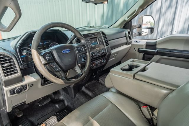 Used 2018 Ford F250 XL w/ Power Equipment Group AWD/4WD image 23