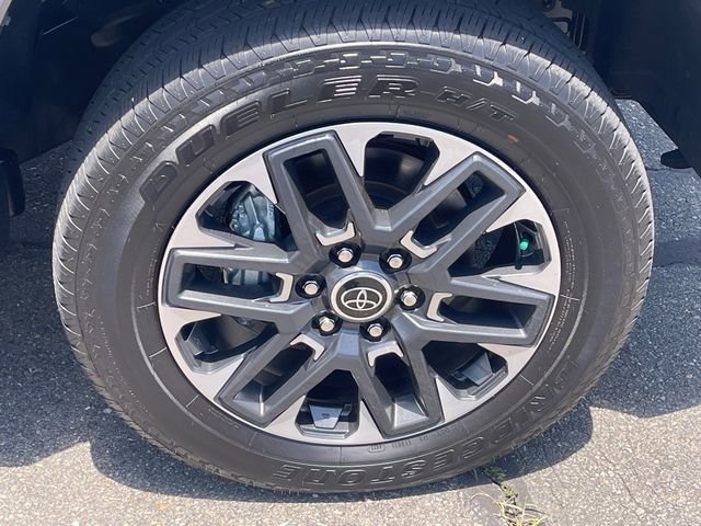 Used 2024 Toyota Tundra Limited image 27