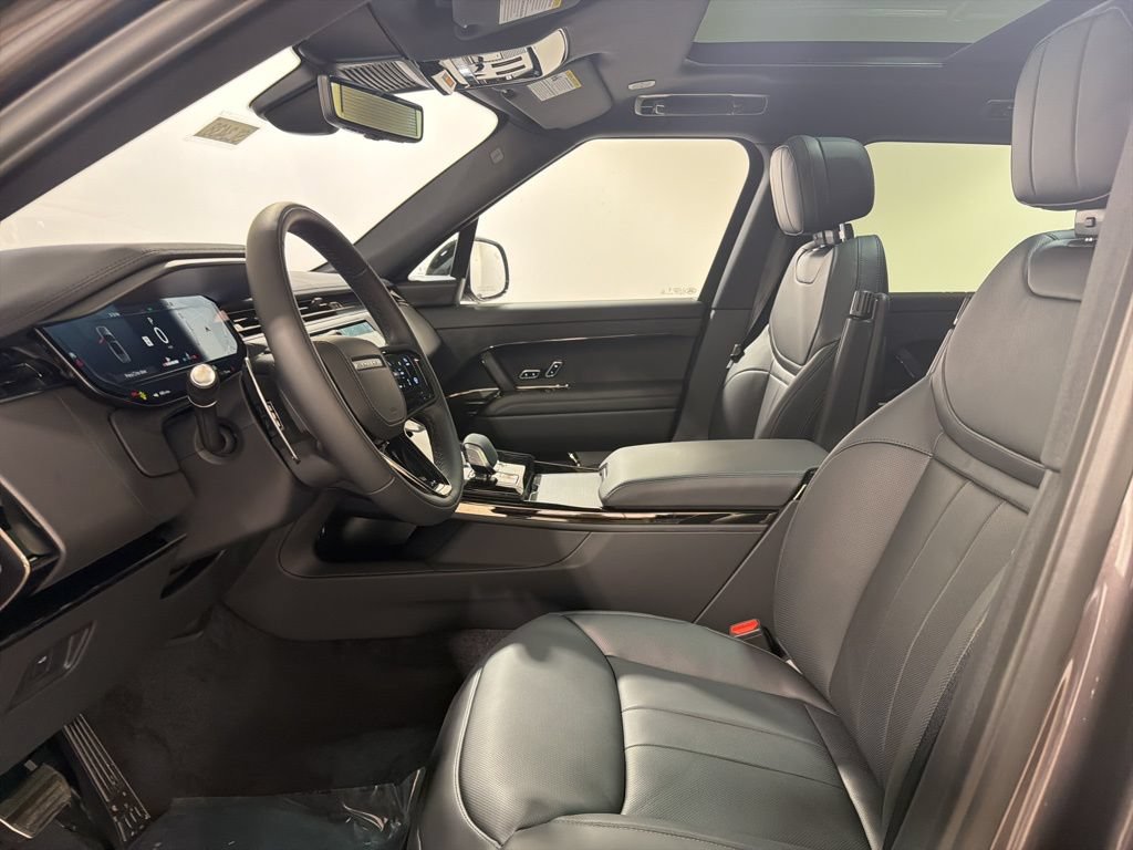 New 2026 Land Rover Range Rover Sport Dynamic SE AWD/4WD image 11
