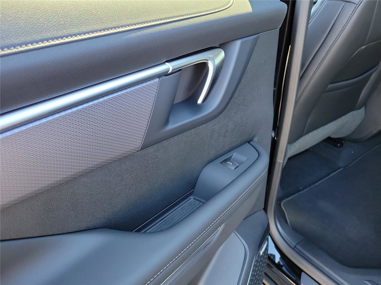 New 2026 Buick Enclave Sport Touring w/ Power Package image 13