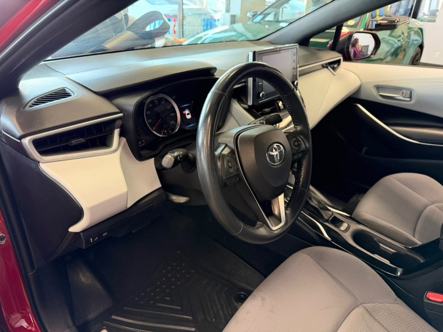 Used 2021 Toyota Corolla SE FWD image 15
