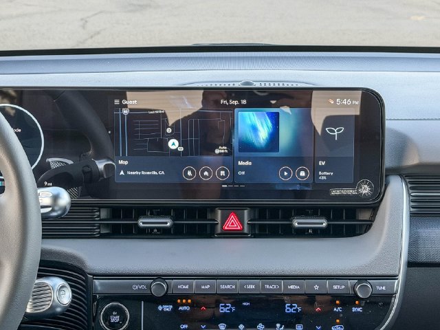 New 2027 Hyundai Ioniq 5 SEL RWD image 16