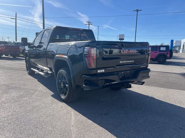 Used 2024 GMC Sierra 2500 AT4 w/ AT4 Preferred Package image 8