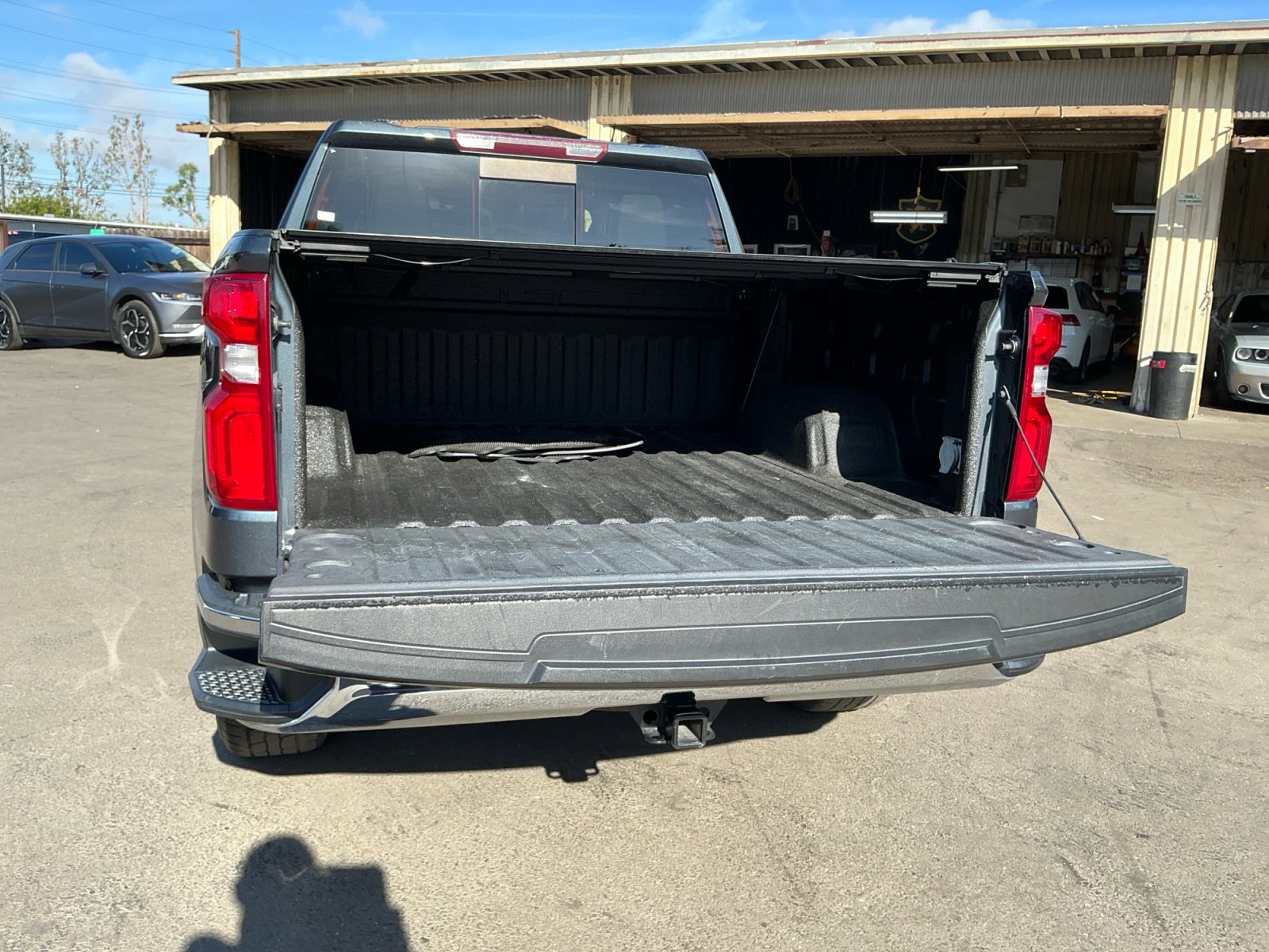 Used 2021 Chevrolet Silverado 1500 LTZ w/ LTZ Premium Package image 25