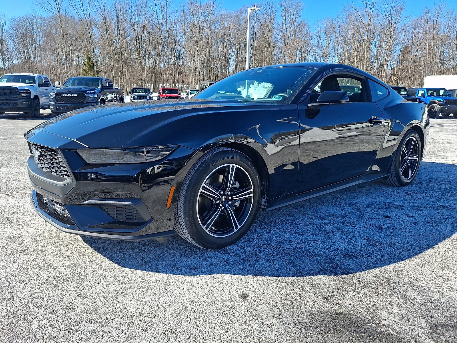 Certified 2025 Ford Mustang Coupe image 3